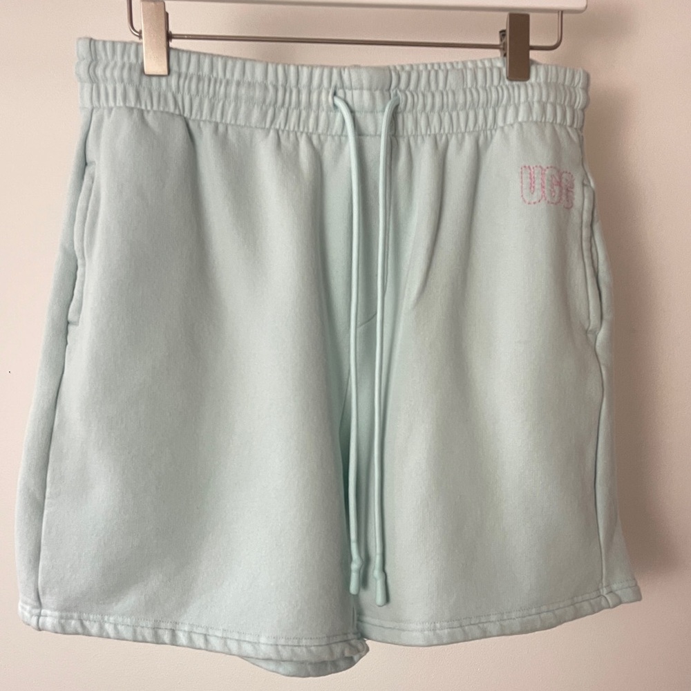 UGG Women's Soft Blue Athletic Shorts Size M